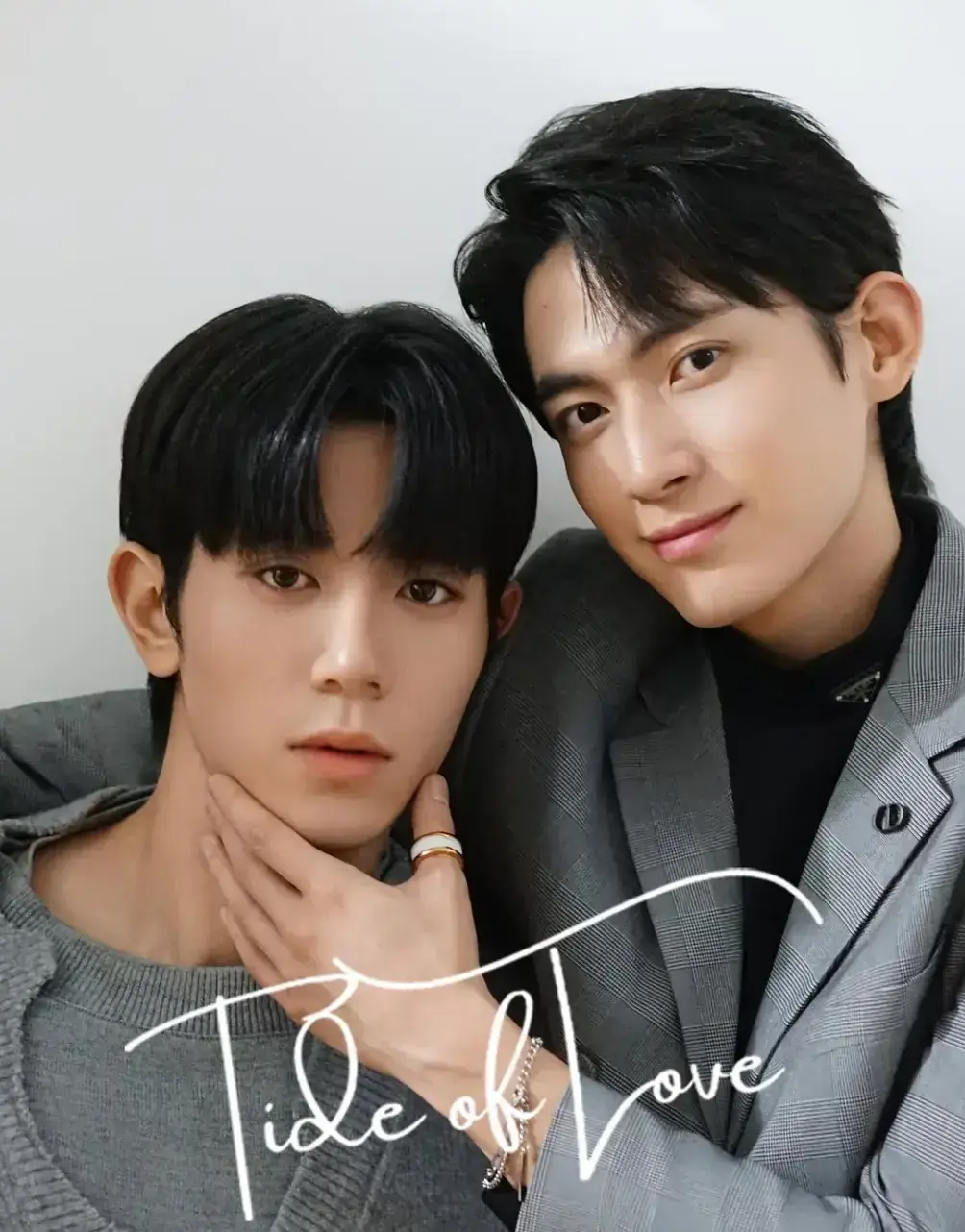 《涨潮时接吻》2025年必看！双男主海边禁忌之恋超清全集，这情感拉扯太上头了！《涨潮时接吻》未删减版网盘资源