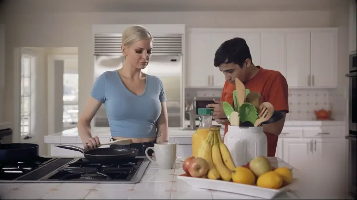 《Kenzie Taylor》立即观看！《Kenzie Taylor》HD1080P完整版迅雷网盘下载资源，无广告流畅点播