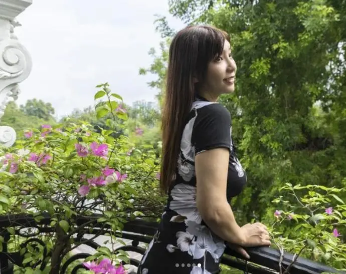 《吴梦梦vlog全网最全合集》1080P超清完整版-沉浸式见证蜕变史诗《吴梦梦vlog全网最全合集》无删减情感故事在线观看