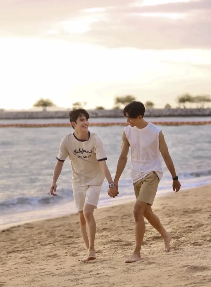 《Love Like A Bike》《Love Like A Bike》太上头了！2026年BL短剧《骑向你的心》全季完整版，双男主高甜预警，速来围观！《Love Like A Bike》