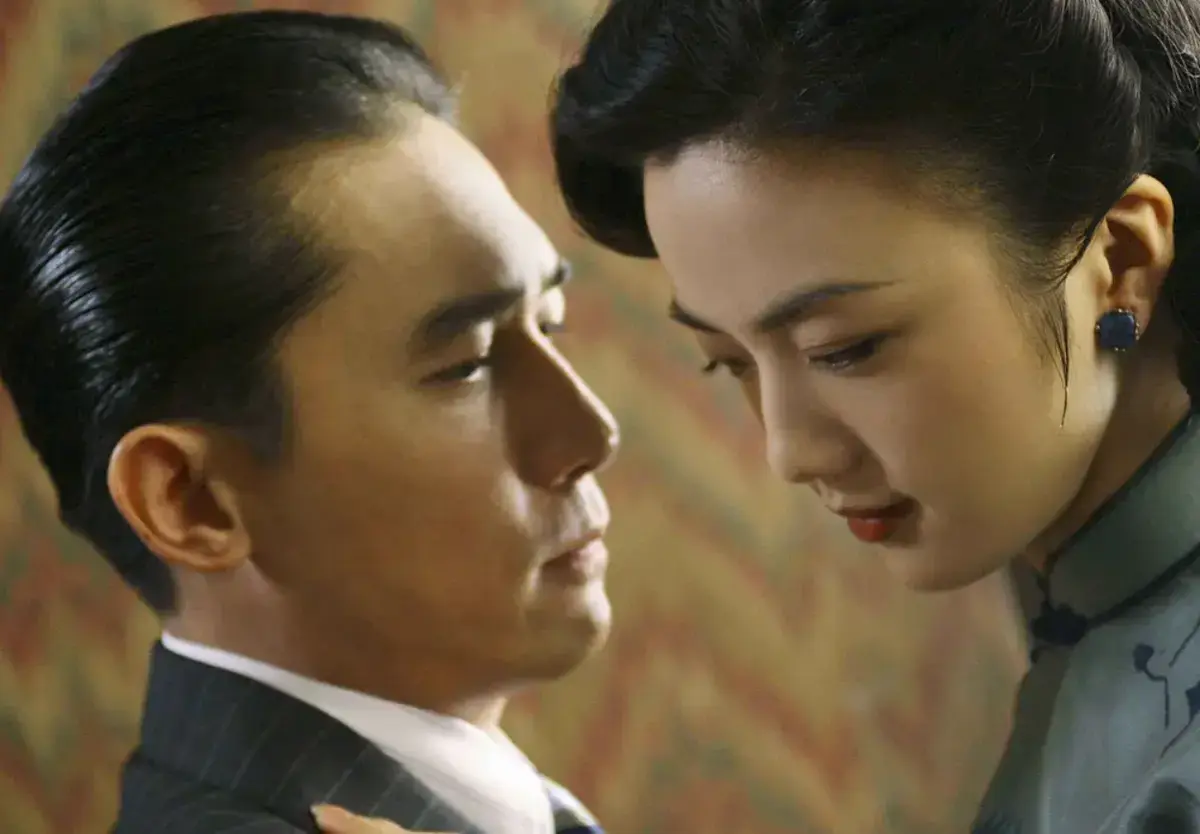 《色戒》这电影后劲太大了！看完《色戒》未删减版，才懂什么叫极致拉扯！