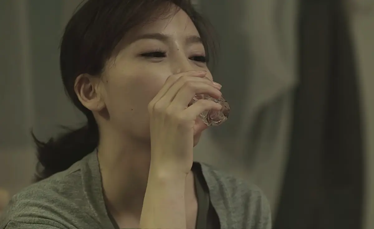 《母亲的职业》超清完整版-沉浸式体验李采潭主演《母亲的职业》1080P中字资源-在汗水与坚韧中窥见生命的微光