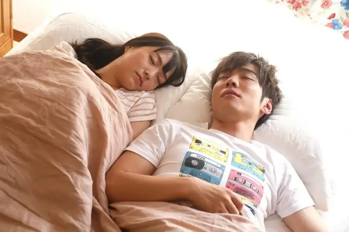 《丝绸实验室》立即观看《丝绸实验室》全集-百度网盘1080P超清资源在线播放-女性向浪漫感官无删减HD中字