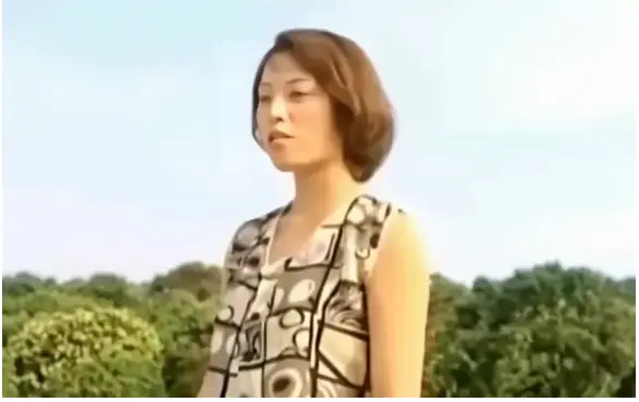 《农民伯伯乡下妹》全集超清版《农民伯伯乡下妹》1080P无删减在线观看
