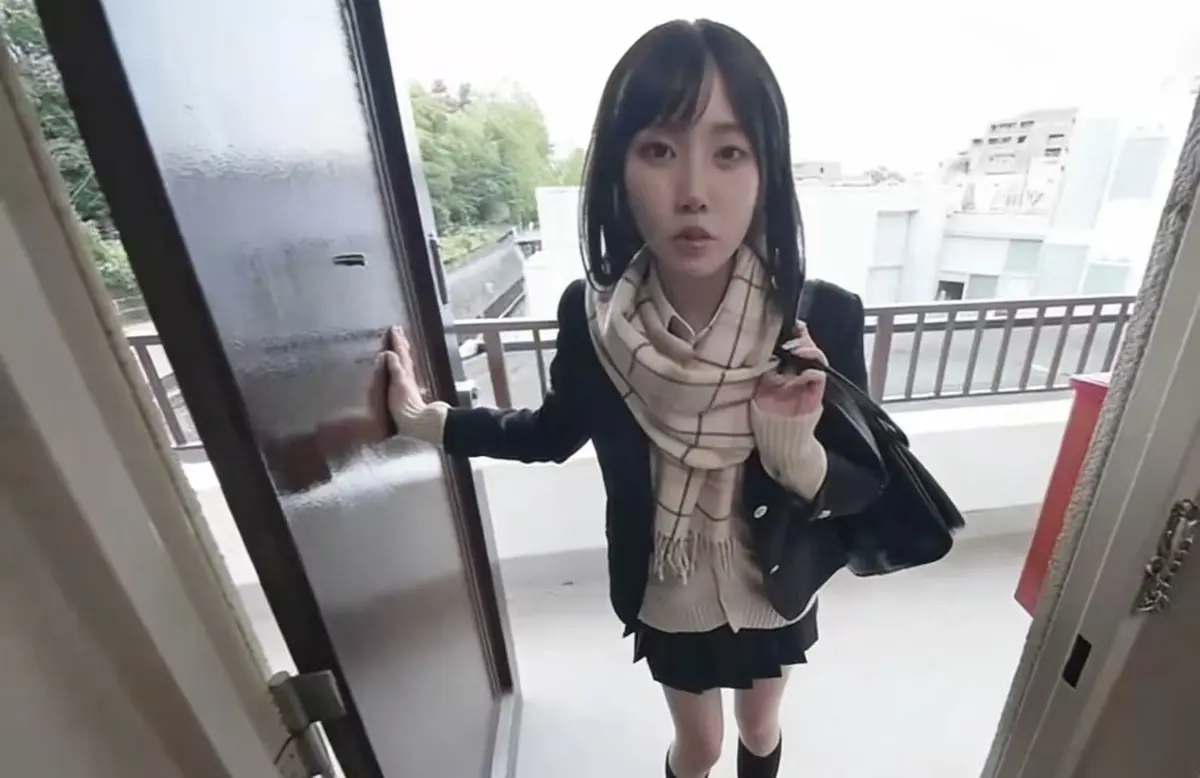 《泡在我家的辣妹-真人版》《泡在我家的辣妹》超清未删减版：沉浸式情感故事《泡在我家的辣妹》1080P蓝光画质在线观看《泡在我家的辣妹-真人版》