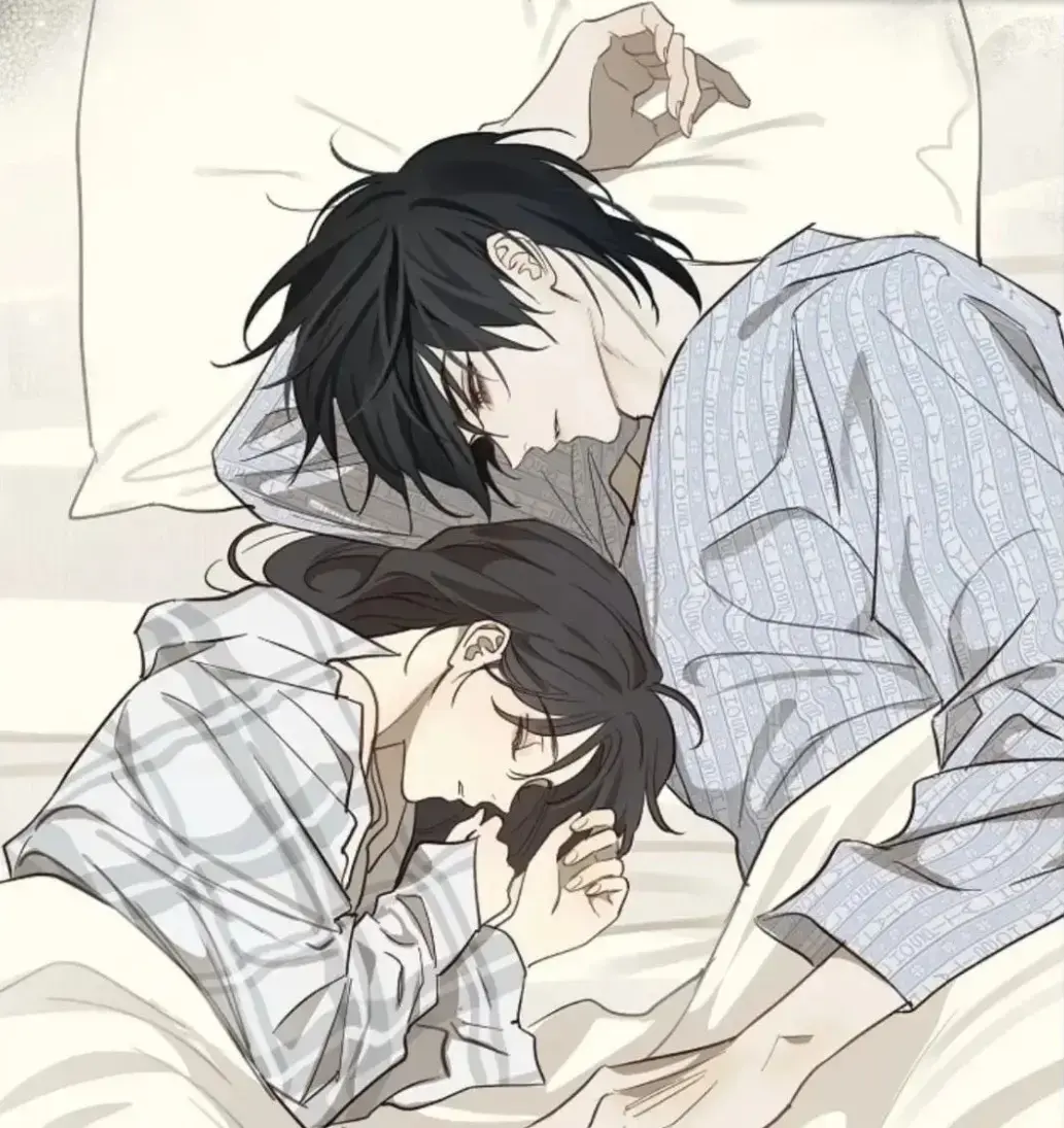 《花是诱饵》第二季无删减完整版：在《花是诱饵》的铃兰陷阱中，窥见爱与恐惧的极致拉扯