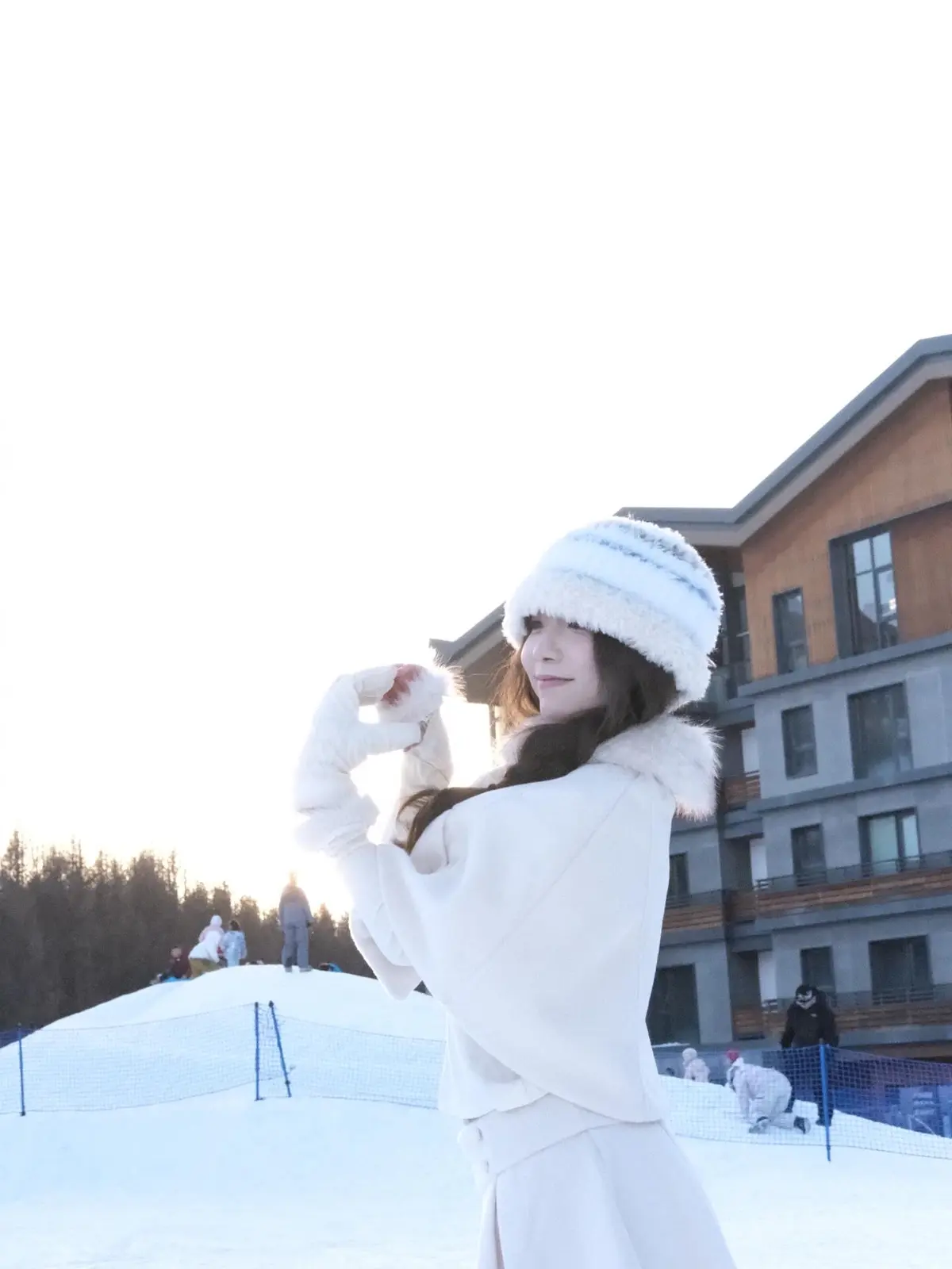 《Sunny77 楼道战神》《Sunny77 楼道战神》纯欲女神 Sunny77 4K超清完整版：氛围感炸裂的视觉盛宴《Sunny77 楼道战神》